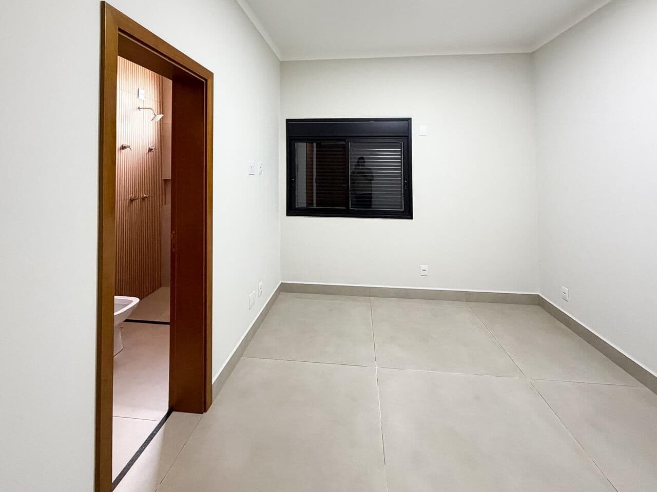 Casa à venda no bairro Jardim Valência em Ribeirão Preto/SP - foto 12