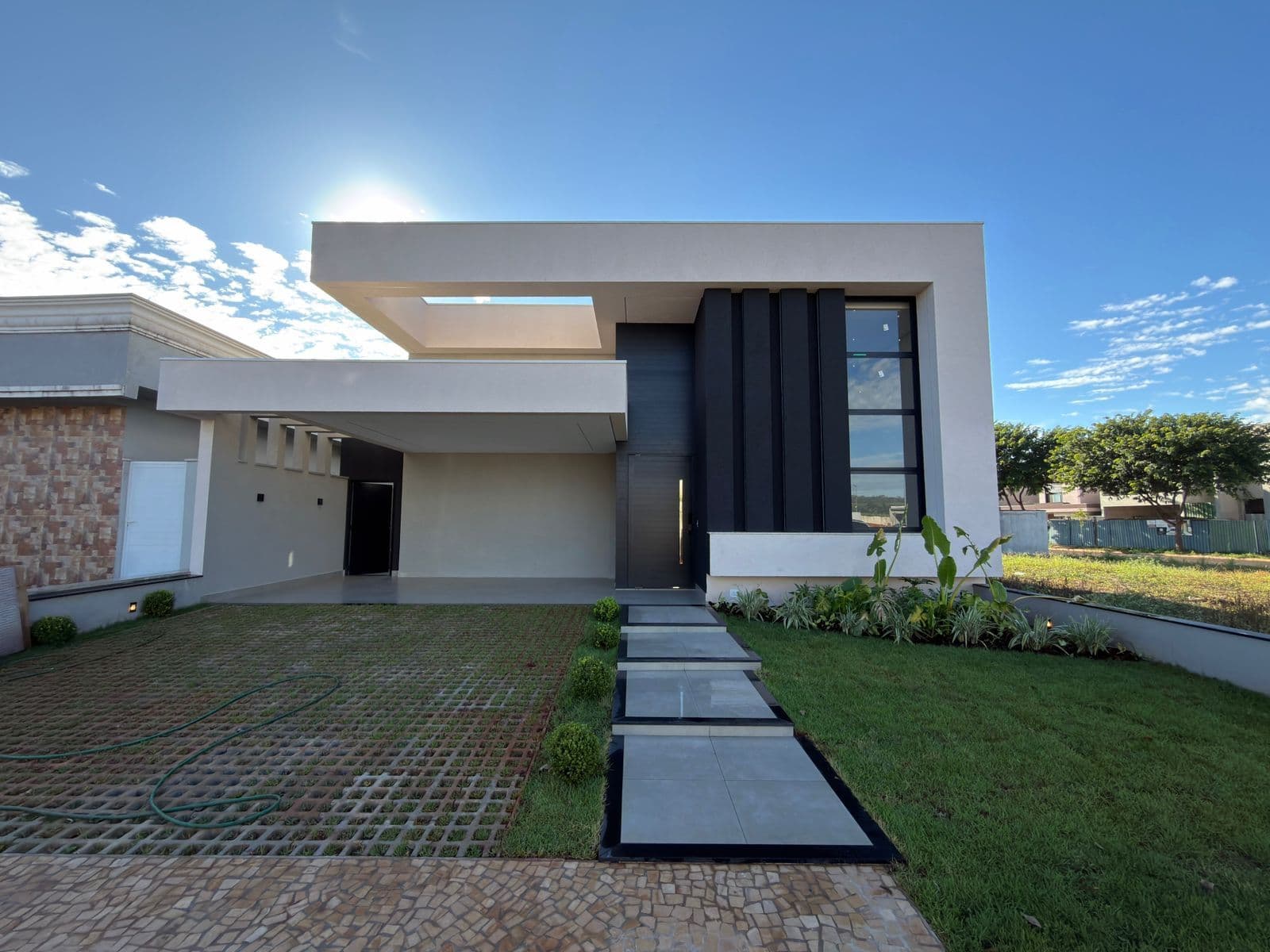 Casa à venda no bairro Real Sul em Ribeirão Preto/SP - foto 1