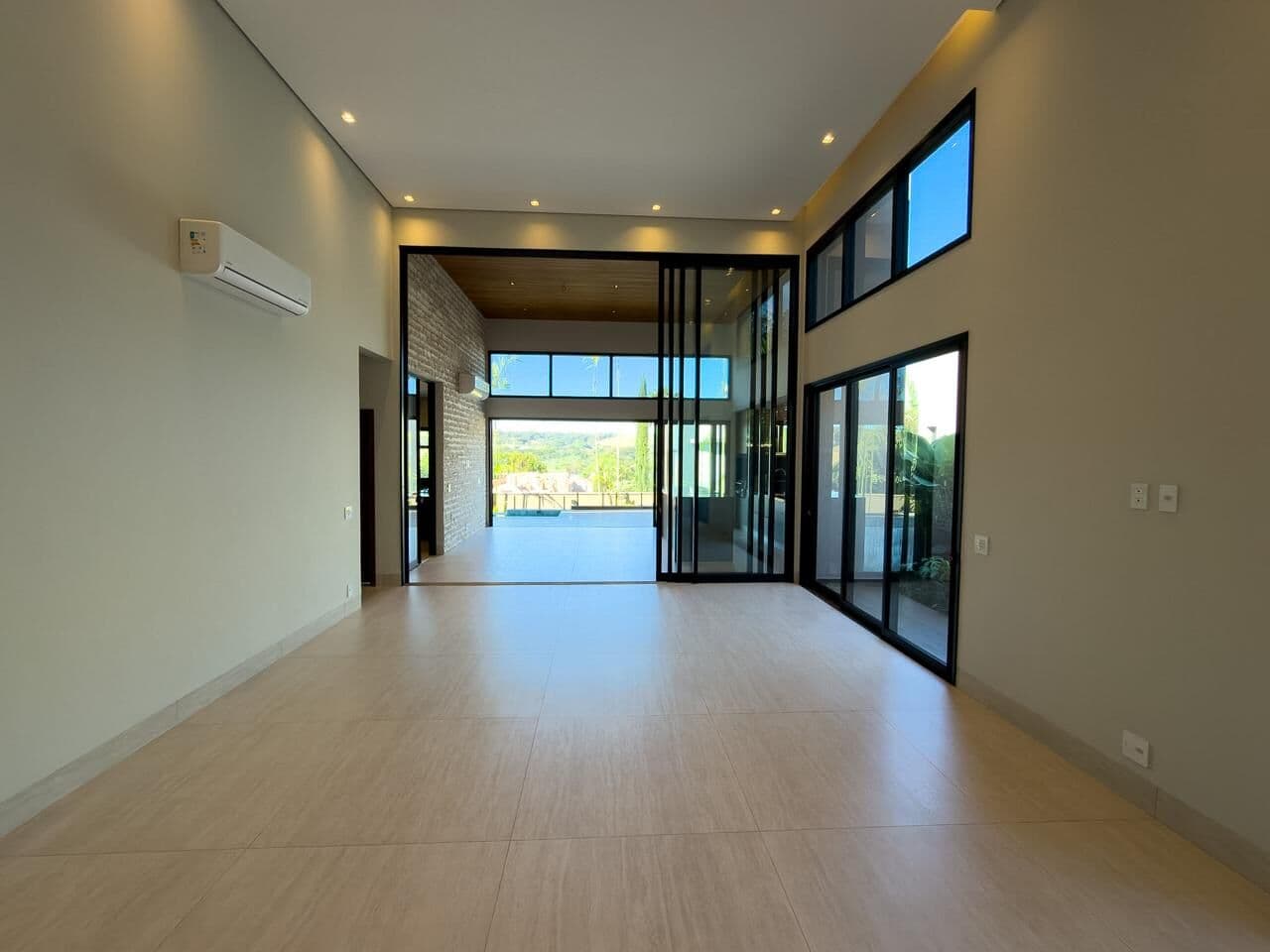Casa à venda no bairro Residencial e Empresarial Alphaville em Ribeirão Preto/SP - foto 2