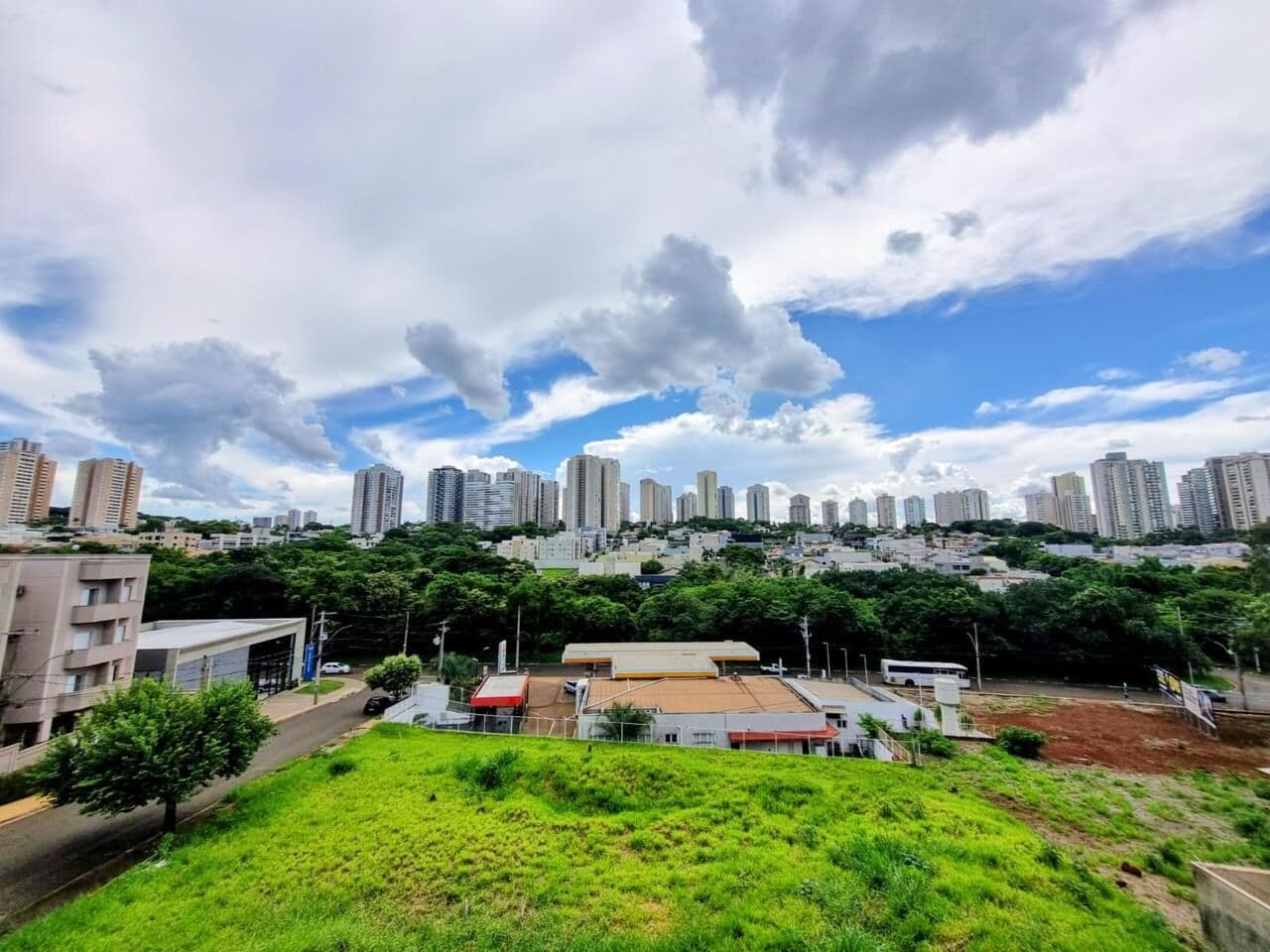 Apartamento à venda no bairro Jardim Botânico em Ribeirão Preto/SP - foto 23