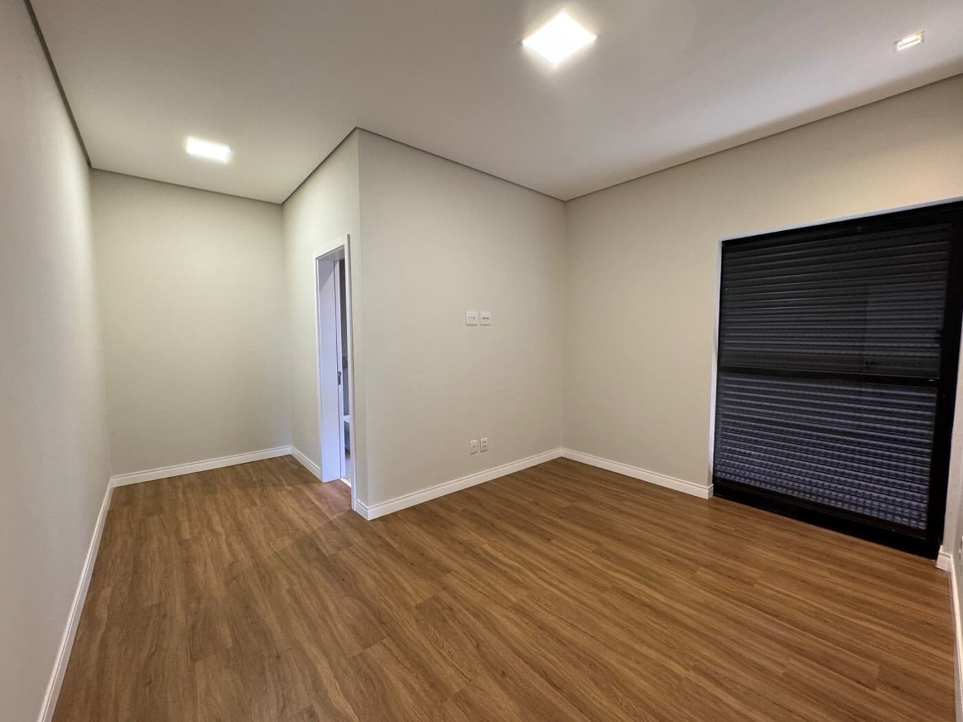 Casa à venda no bairro Jardim Valência em Ribeirão Preto/SP - foto 18